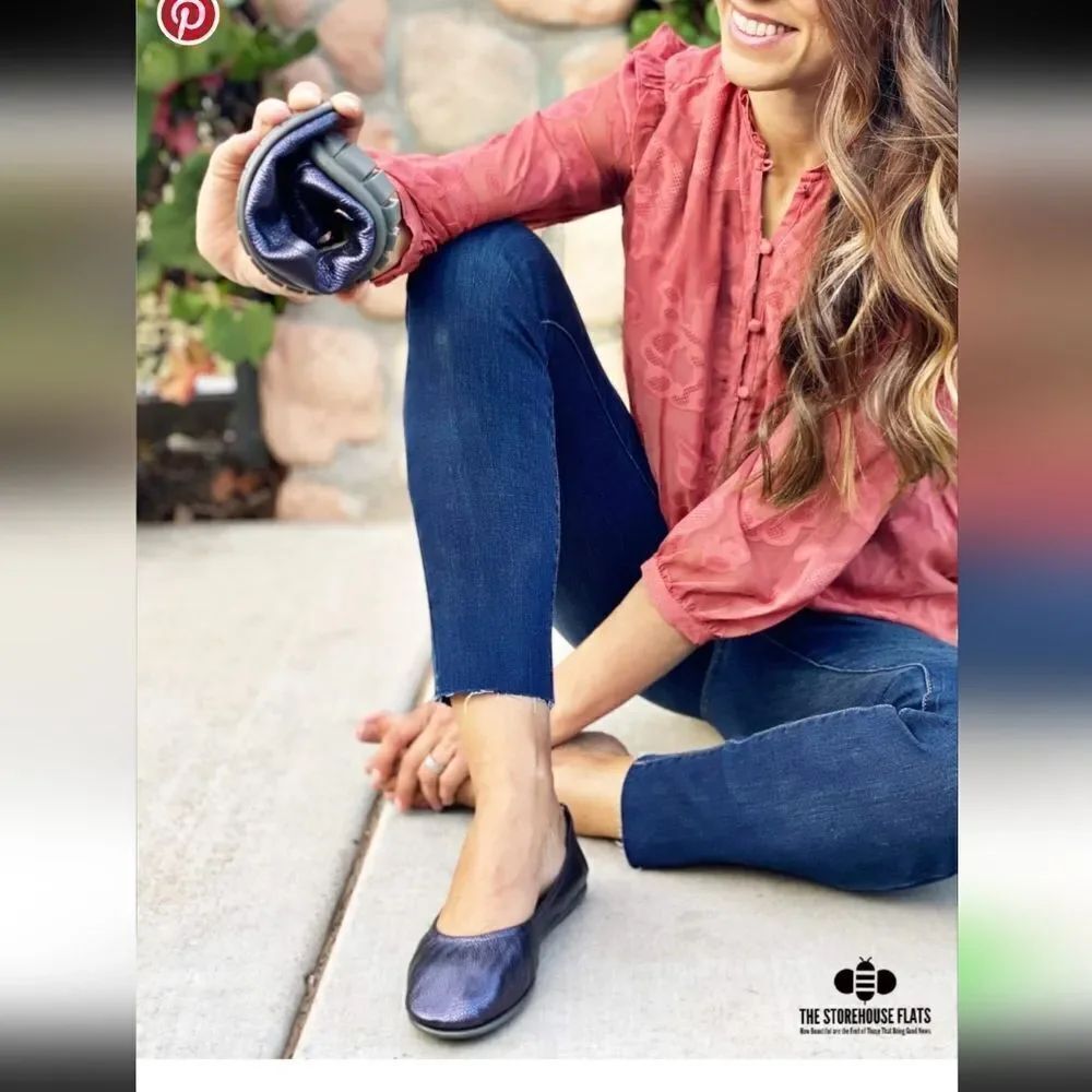 TIME&TRU WOMEN"S MEMORY FOAM FLAT SHOE